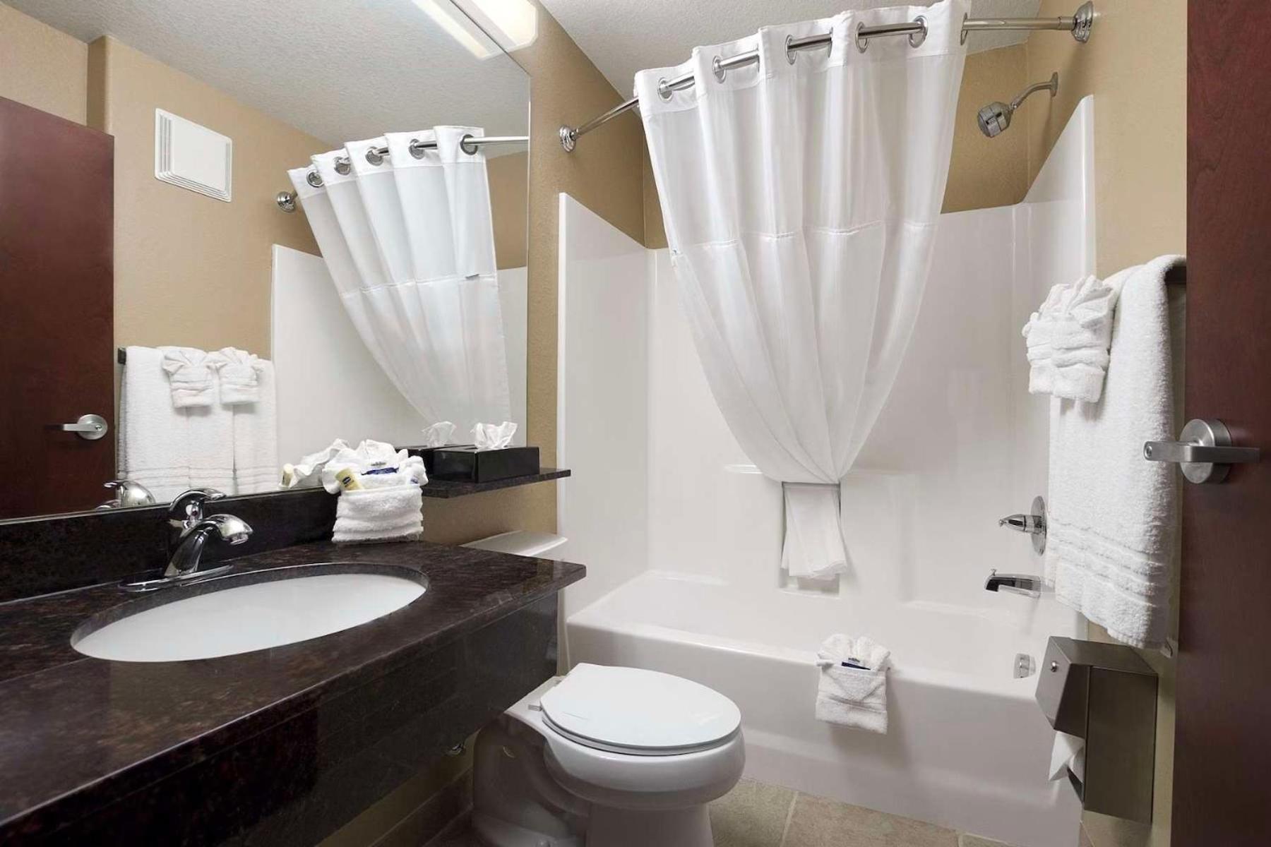 Garner Hotel Gonzales By Ihg Kültér fotó